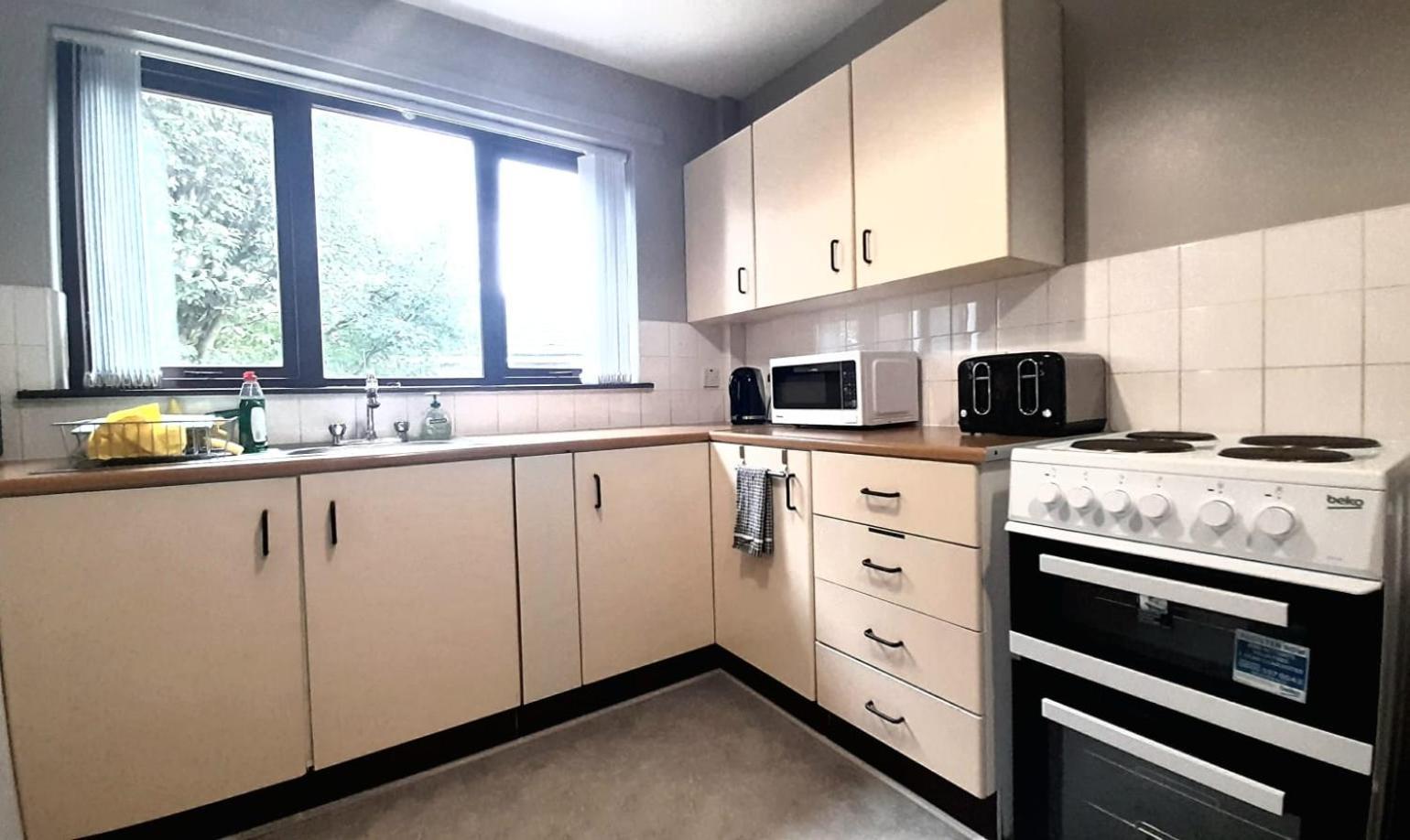 293 Holiday Home- Free On Site Parking Belfast Zewnętrze zdjęcie